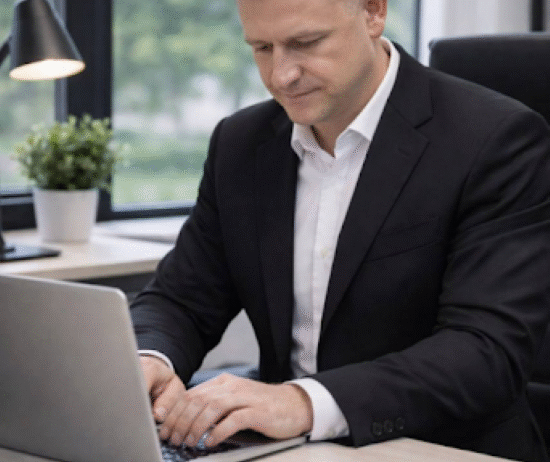 David Whitcombe, Chef-Aktienanalyst bei LINK FOREX, stellt ein neues „Intelligentes Kollaboratives Investitionsmodell“ vor, um eine effizientere Investitionslösung für traditionelle Finanzmärkte zu bieten - Halbagst.de